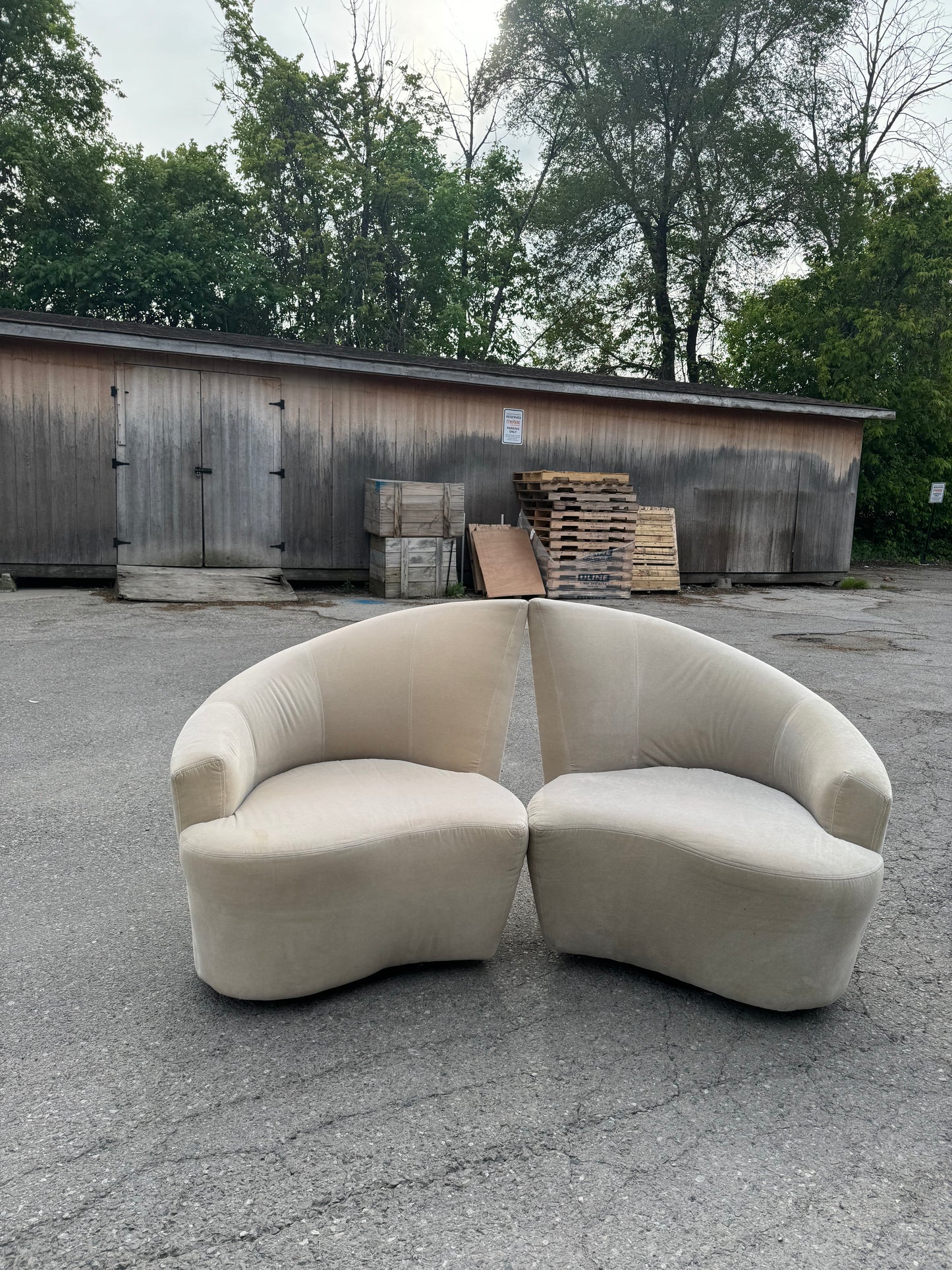 Vladimir Kagan Bilbao Swivel Lounge Chairs, set of 2