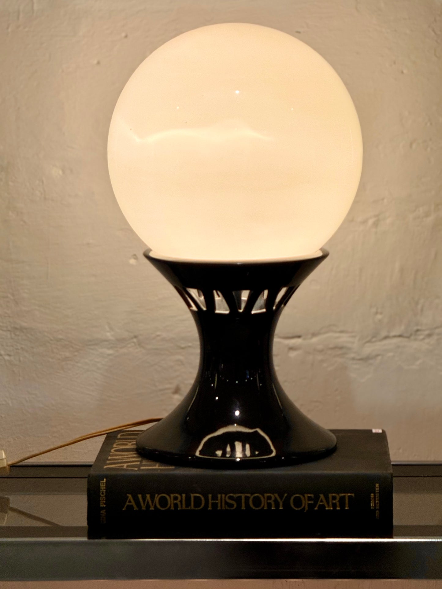Vintage 1950’s Imperial Globe Lamp