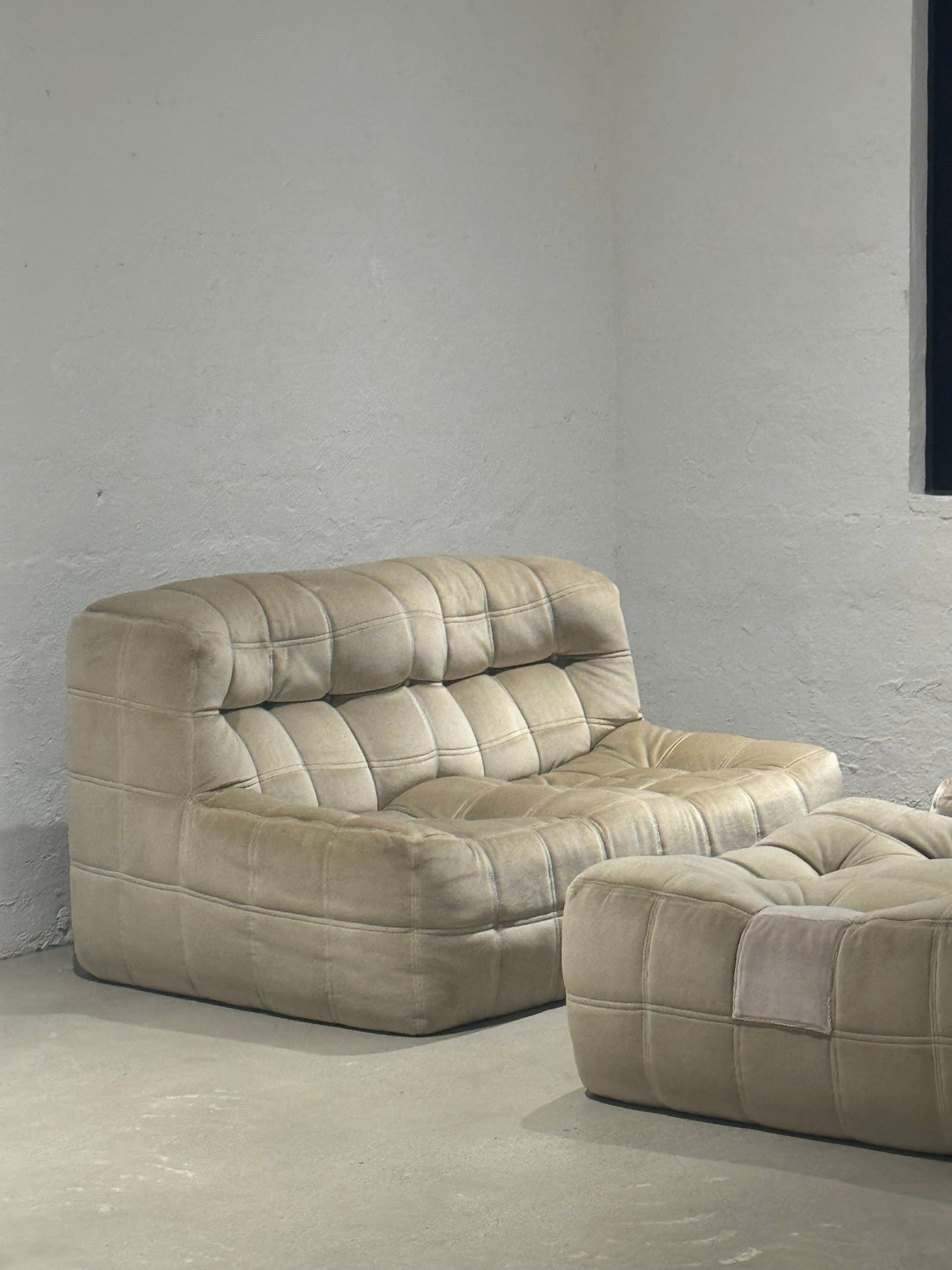 Vintage 3-Piece Kashima Sofa Set