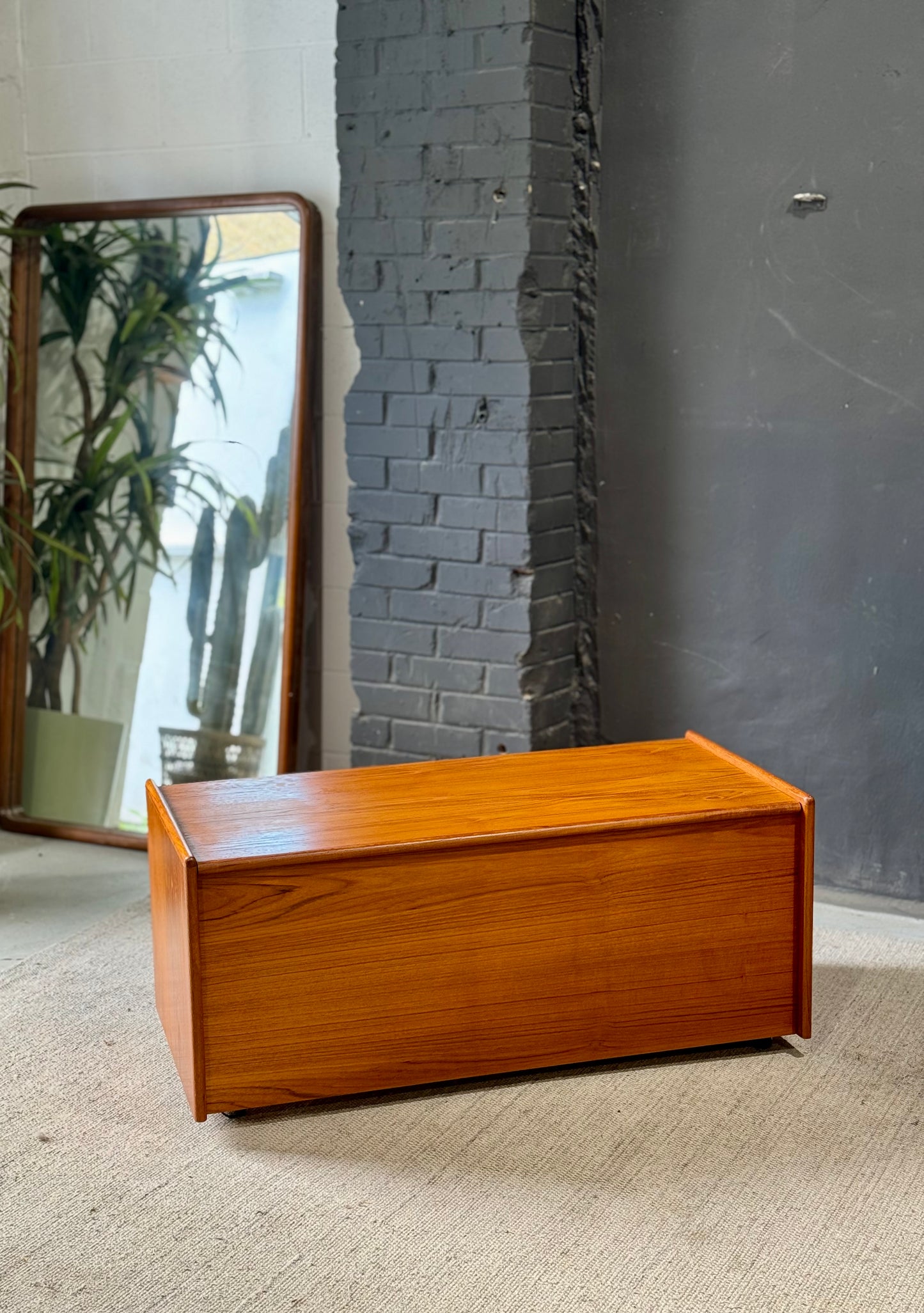Vintage Teak Bench/Chest/Coffee Table