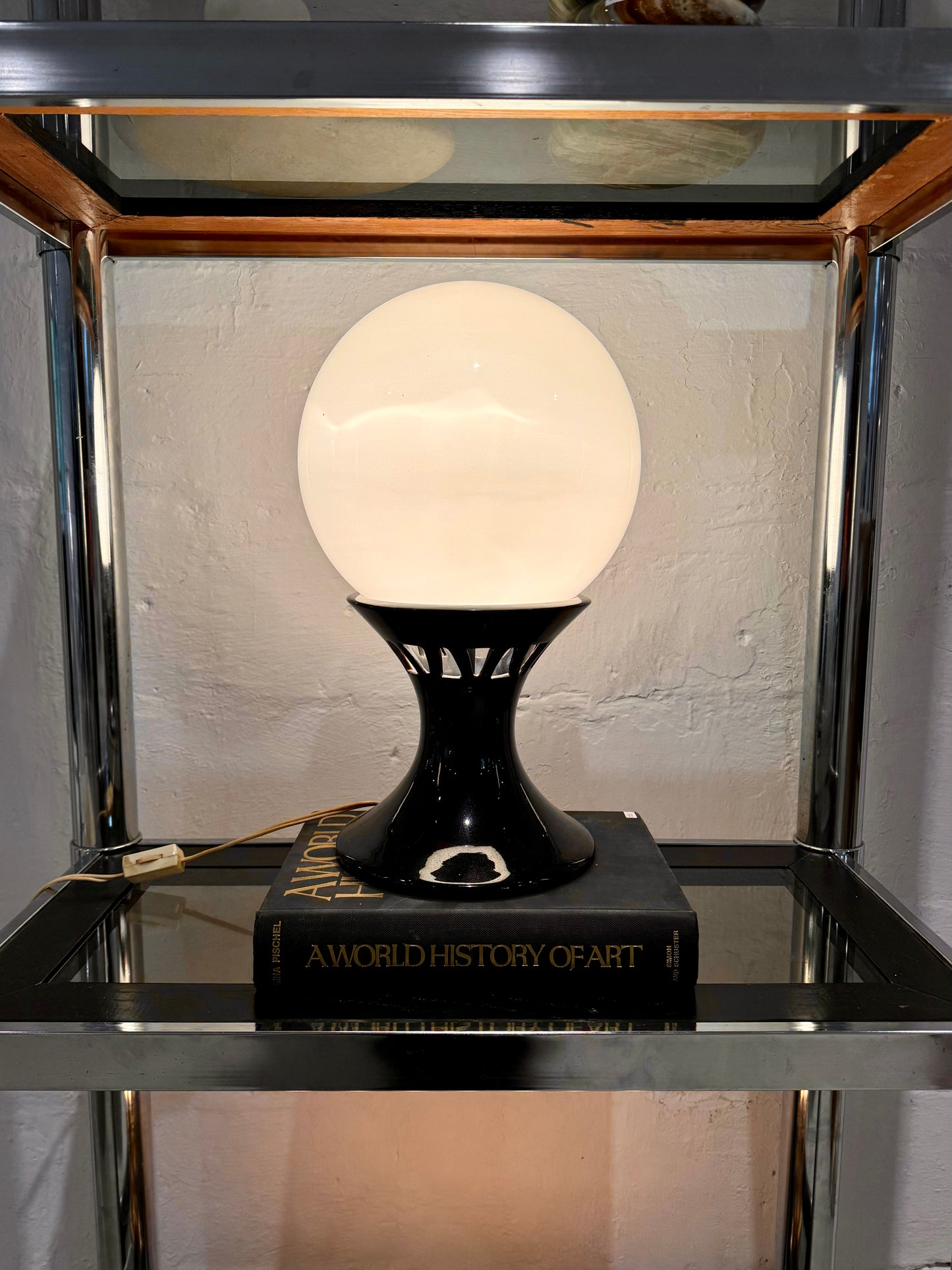 Vintage 1950’s Imperial Globe Lamp