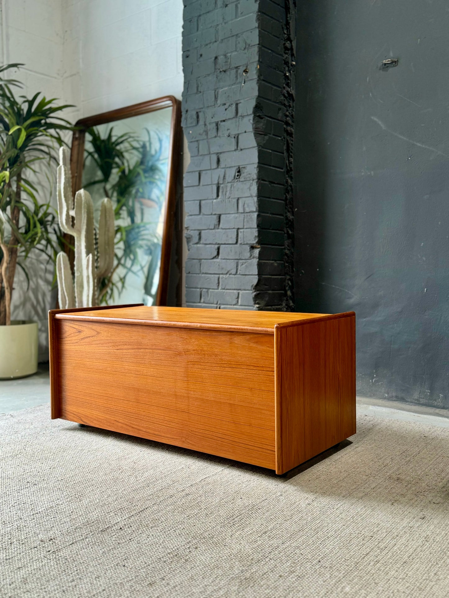 Vintage Teak Bench/Chest/Coffee Table