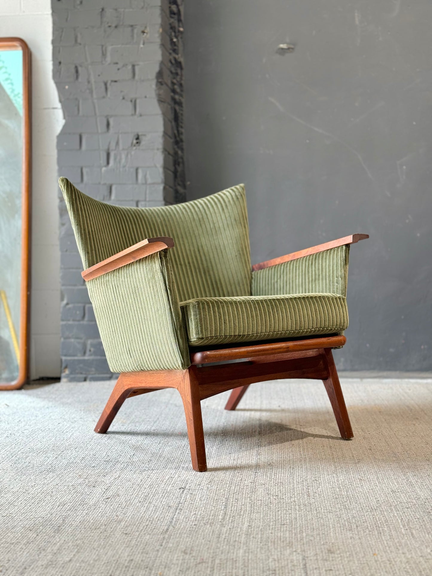 Adrian Pearsall for Craft Associates Walnut Lounge Chair