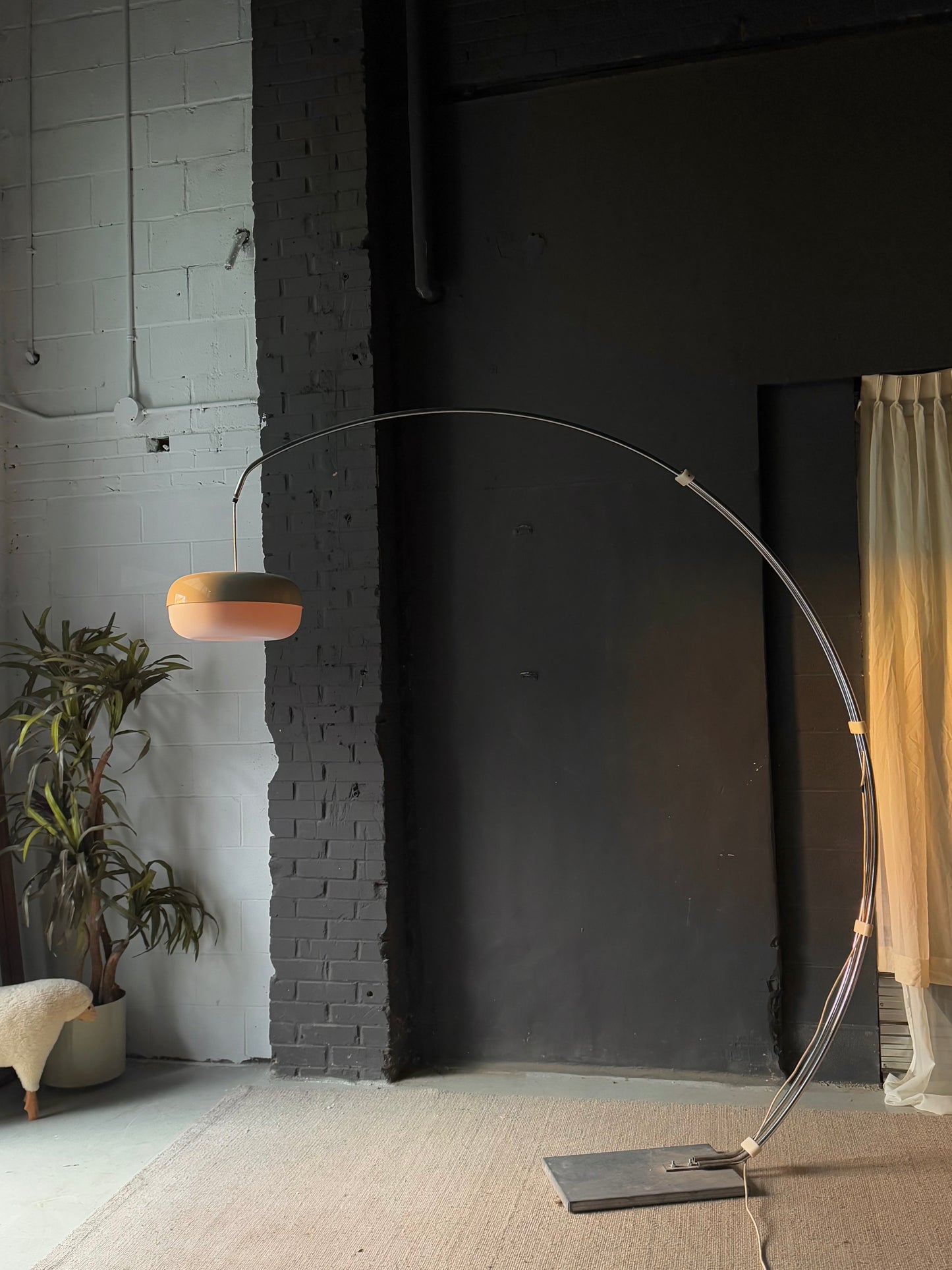 Vintage Mid-Century Modern Arc Lamp