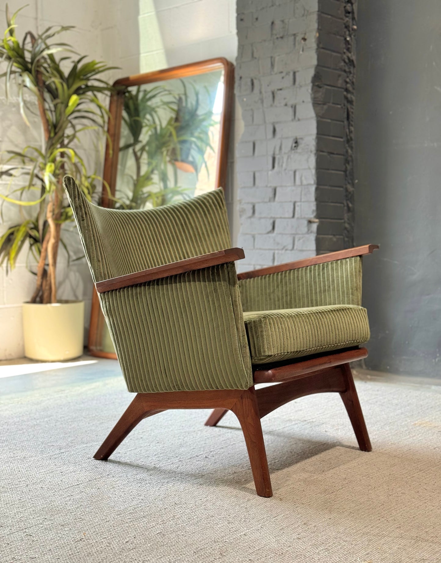 Adrian Pearsall for Craft Associates Walnut Lounge Chair