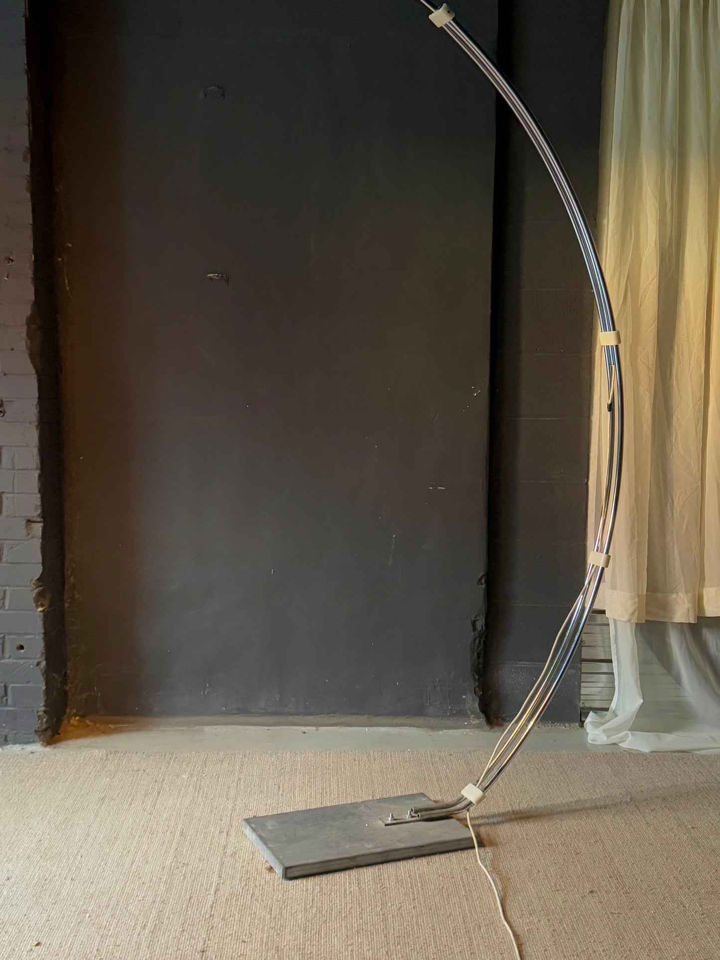 Vintage Mid-Century Modern Arc Lamp