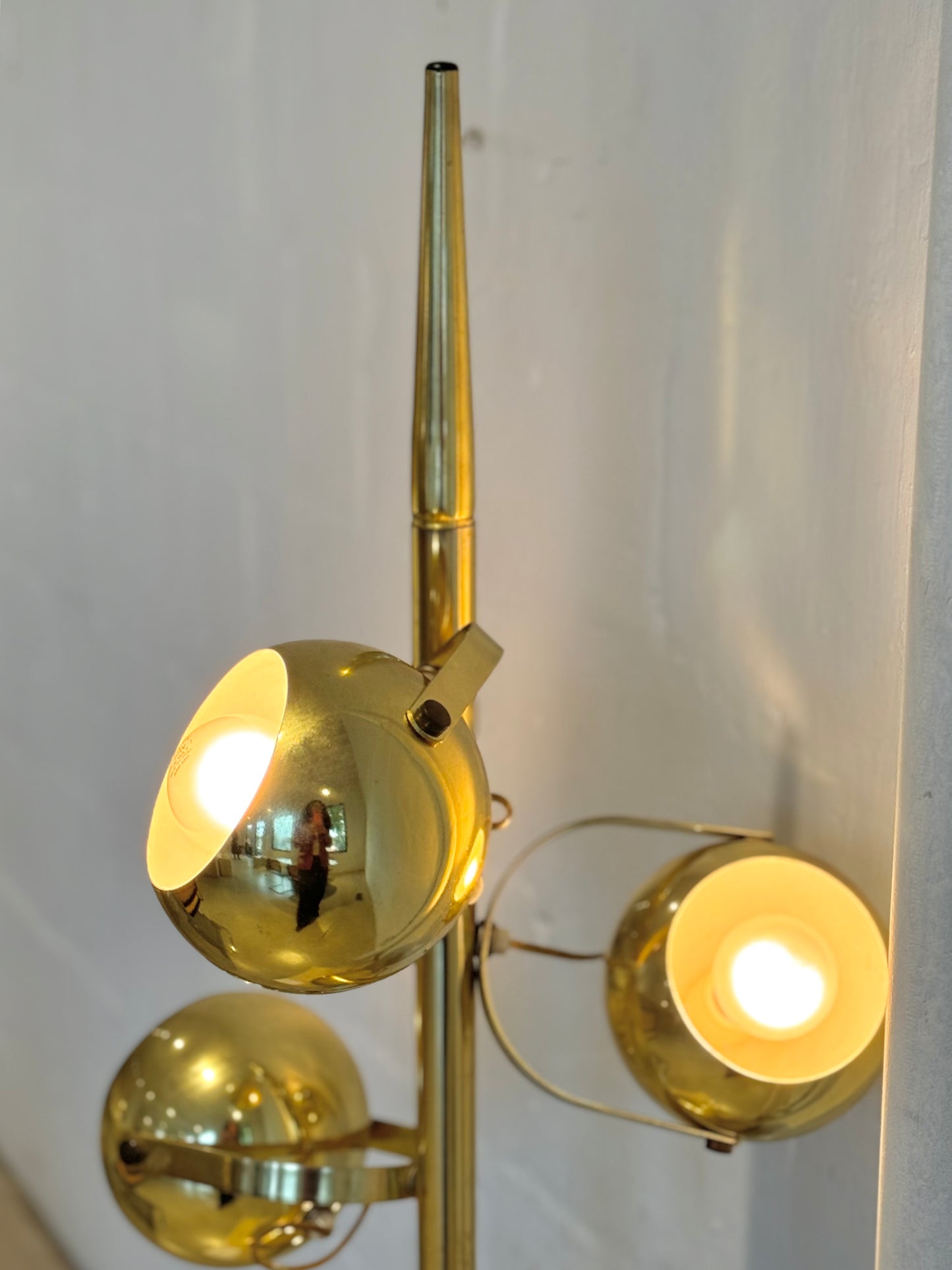 Vintage Brassed Chrome Tri-Light Orb Lamp